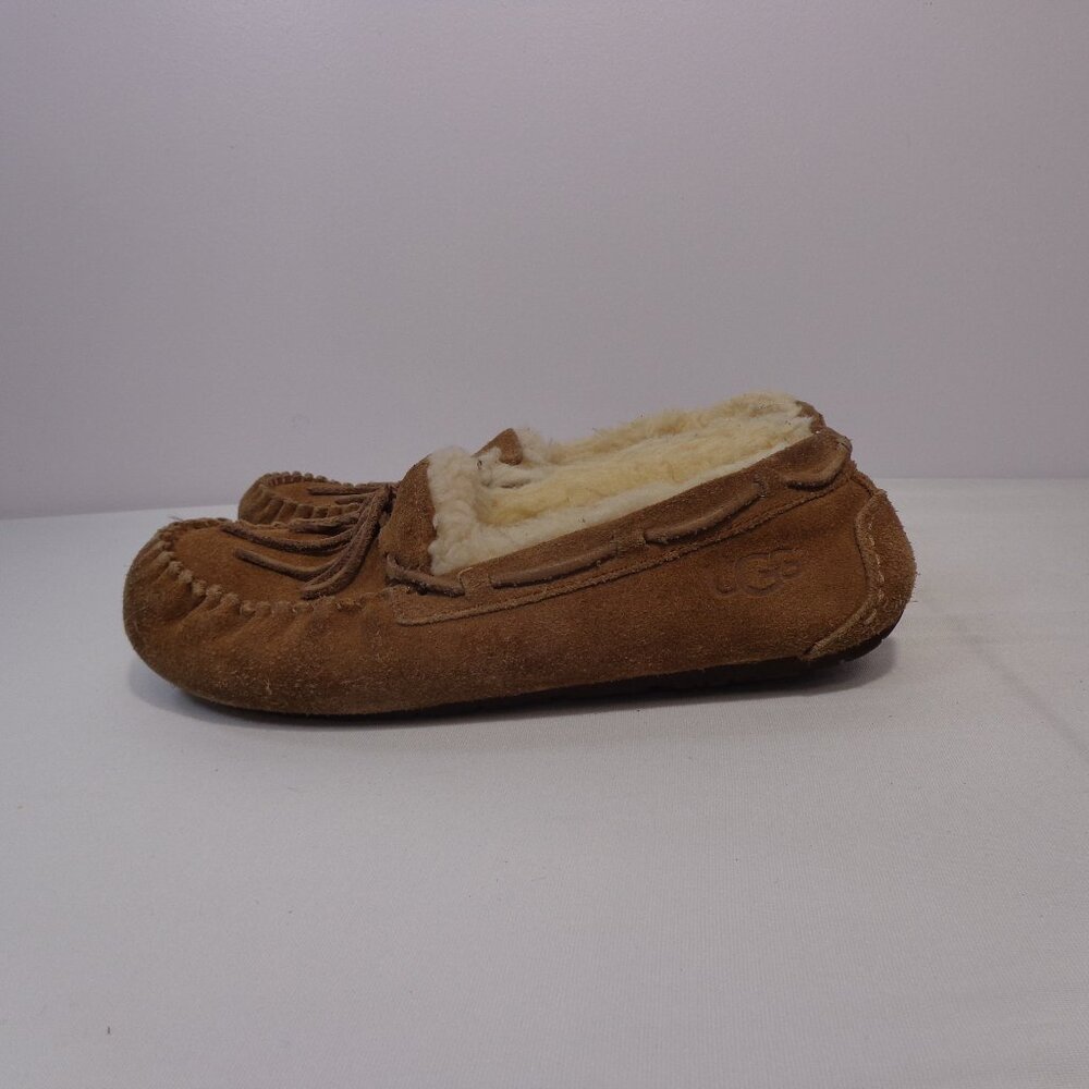 UGG Dakota‎ Slipper 5296 Chestnut Suede Upper Sherpa Lined Size US 5